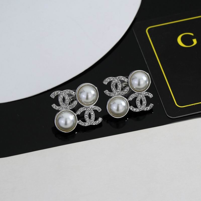 Chanel Earring 06yxs34